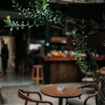 بيت شباب Bed Station & Bar *