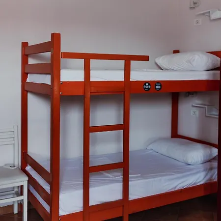 Bed Station & Bar * Shkodra