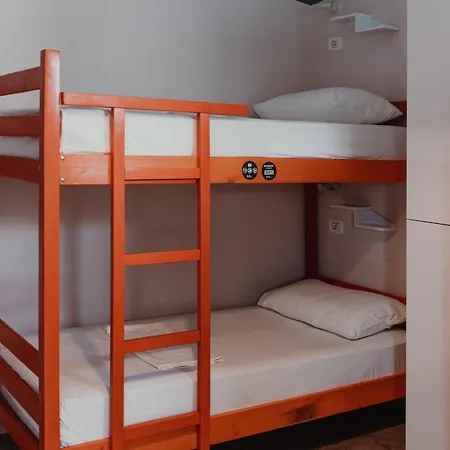 Bed Station & Bar Shkodra