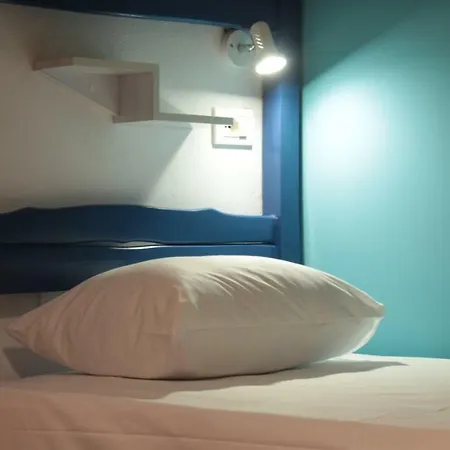 Bed Station & Bar Σκόδρα