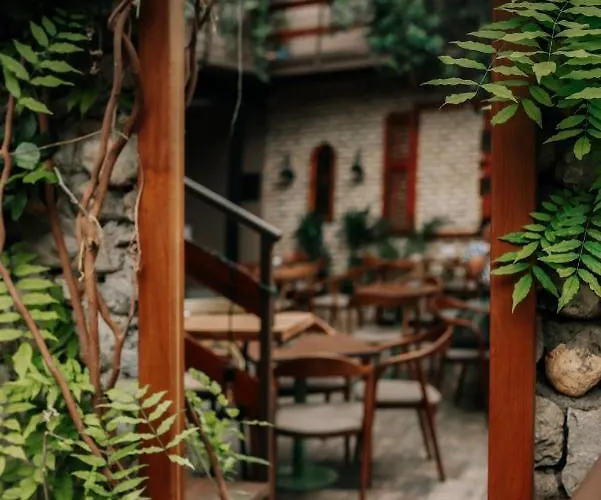 Bed Station & Bar Shkodra